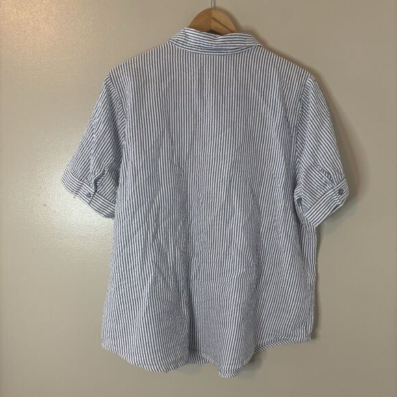 Country Store Seersucker Top Blue Pinstripe Embroidered Daisies Sz 1X - Picture 5 of 7